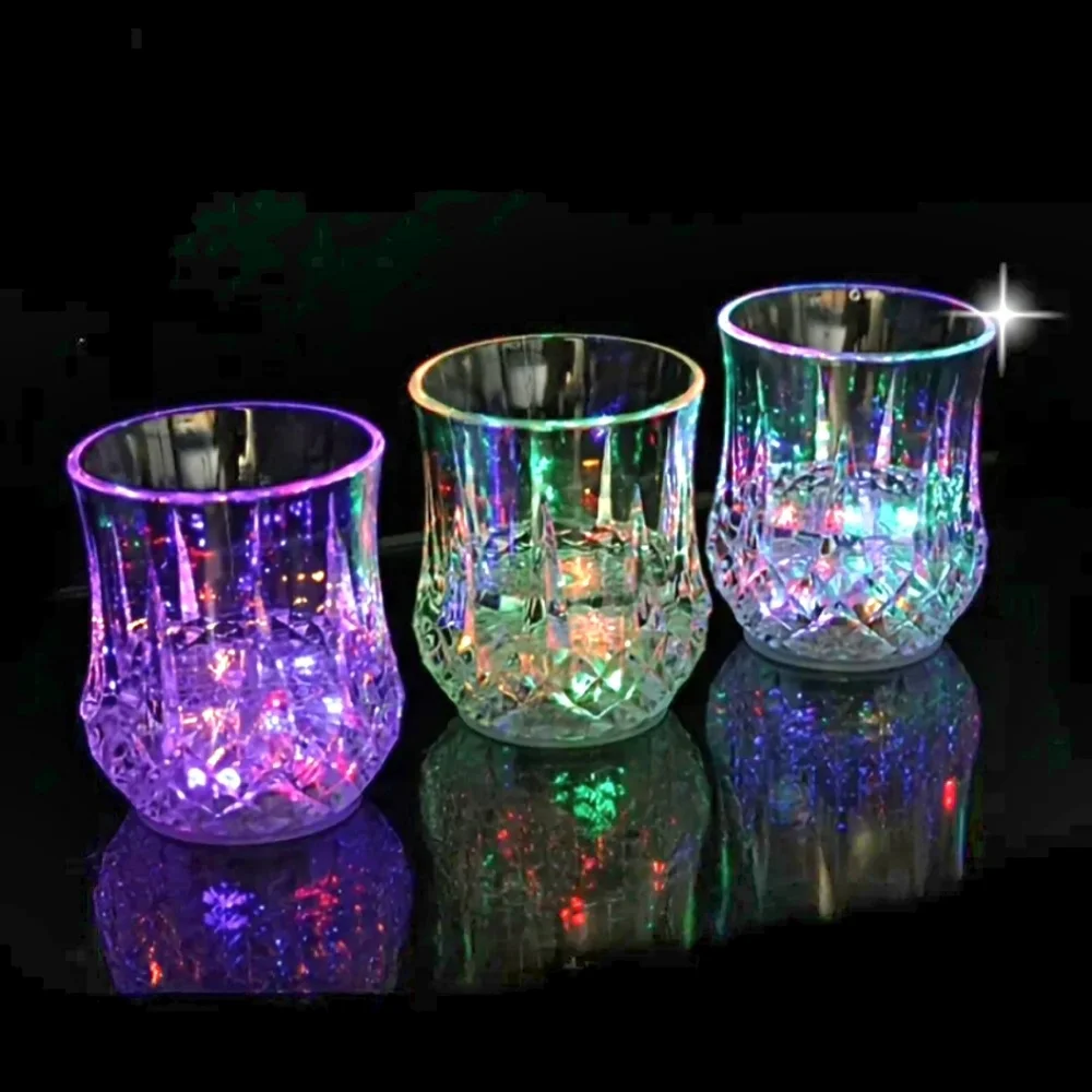 3 LED Light up cups.